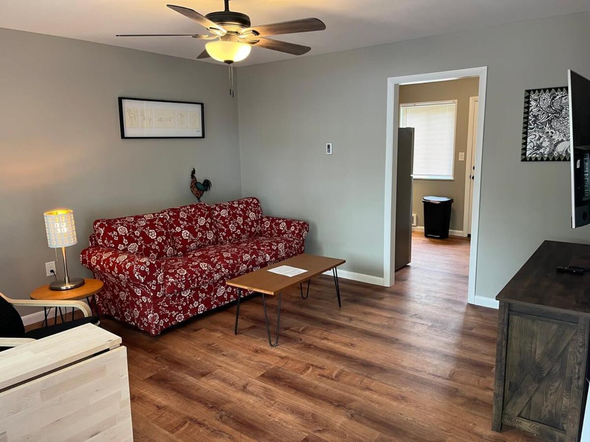 Carter #3 Two Bedroom Unit Near Xavier Downtown Apartment Cincinnati